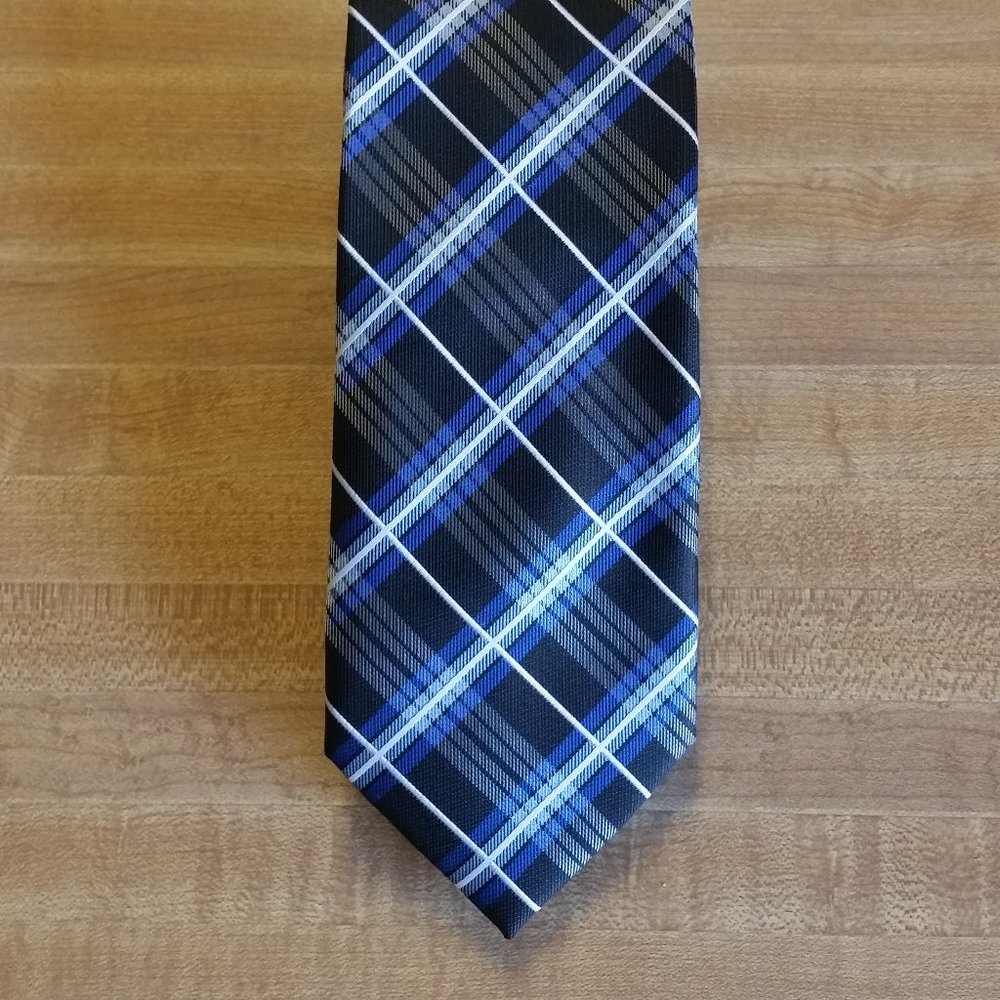 Zylos Blue with White Stripes Tie
